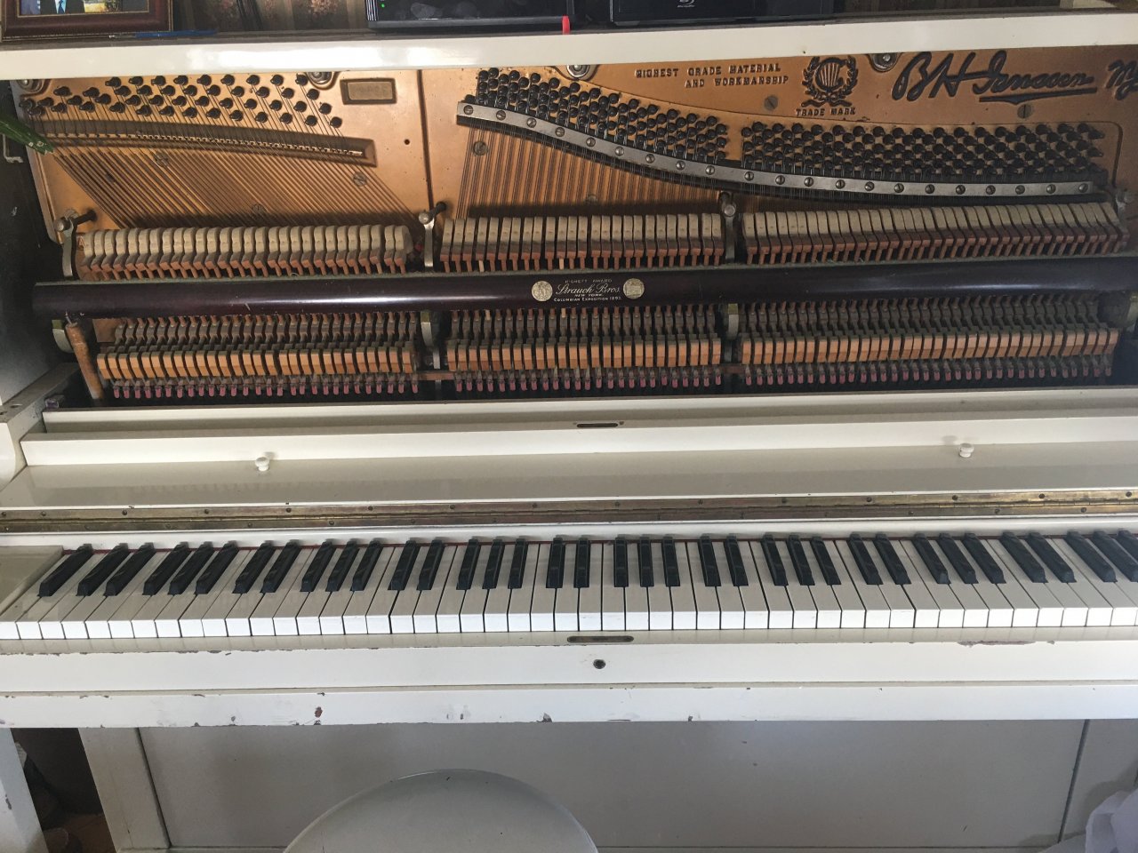 b shoninger piano serial number